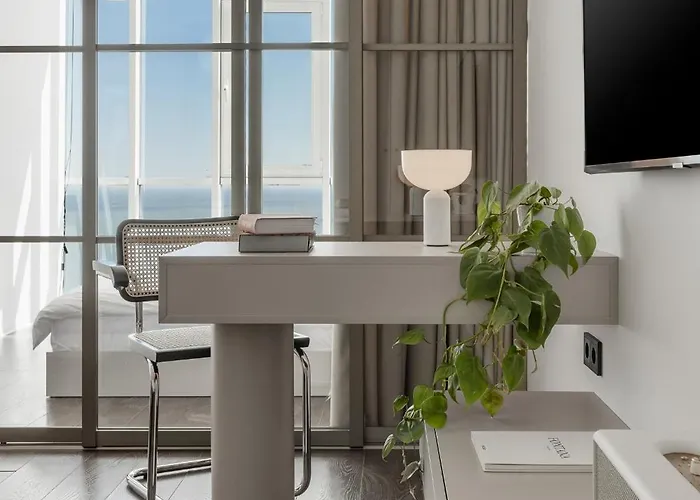 Sea And Sky Apartment Odessa