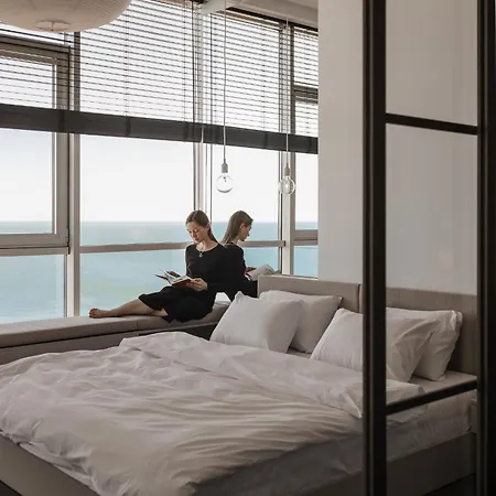 Sea And Sky Apartment