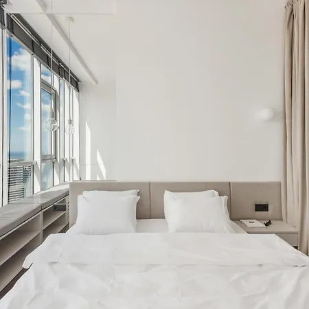 Sea And Sky Apartment Odesa
