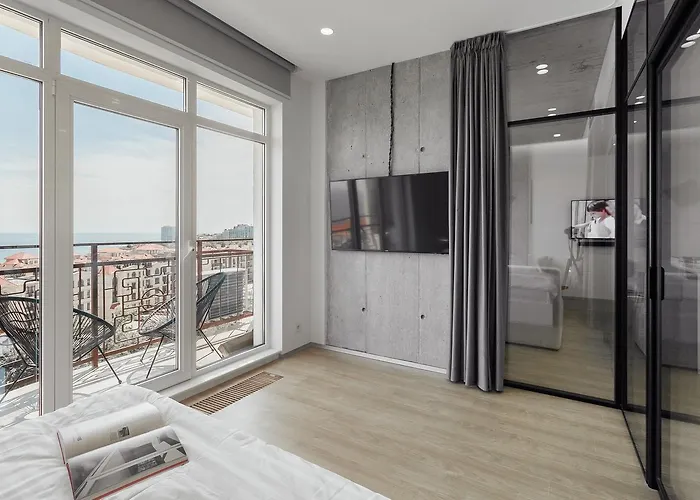 Sea And Sky Apartman Odessza